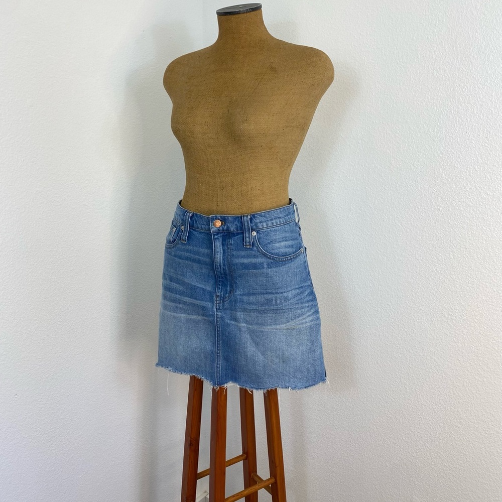 Madewell McCarren Denim Mini Skirt Rigid A-Line Medium Wash Raw Hem 30 Faded